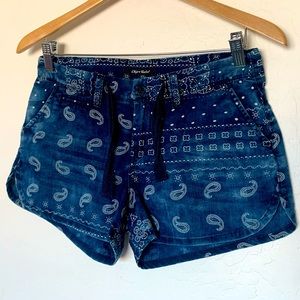 Chip Foster Bandanna print shorts. Size: 25. Excellent condition 100% cotton